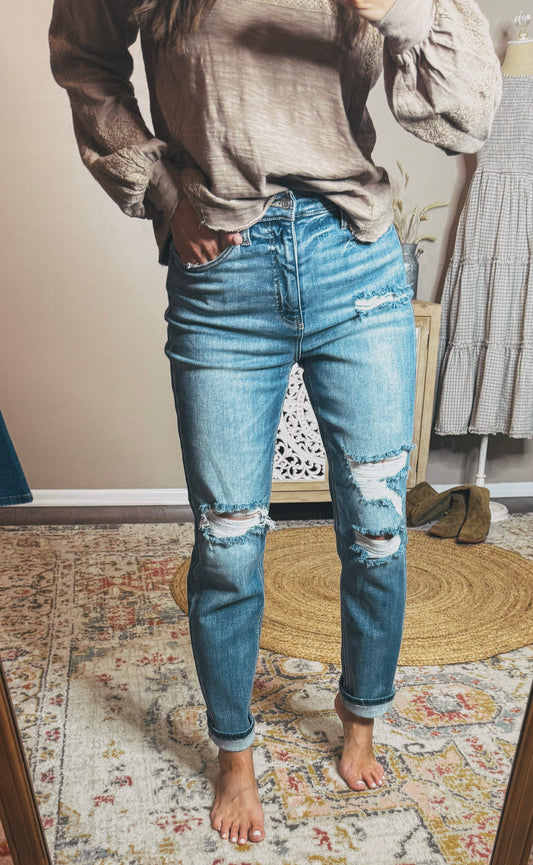 High Rise Mom Jean