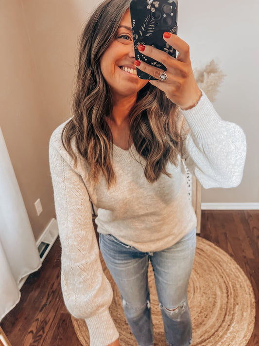 Staccato V-Neck Balloon Sleeves Sweater